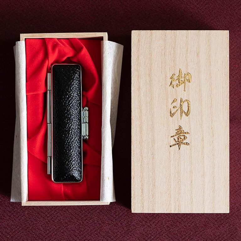 107007